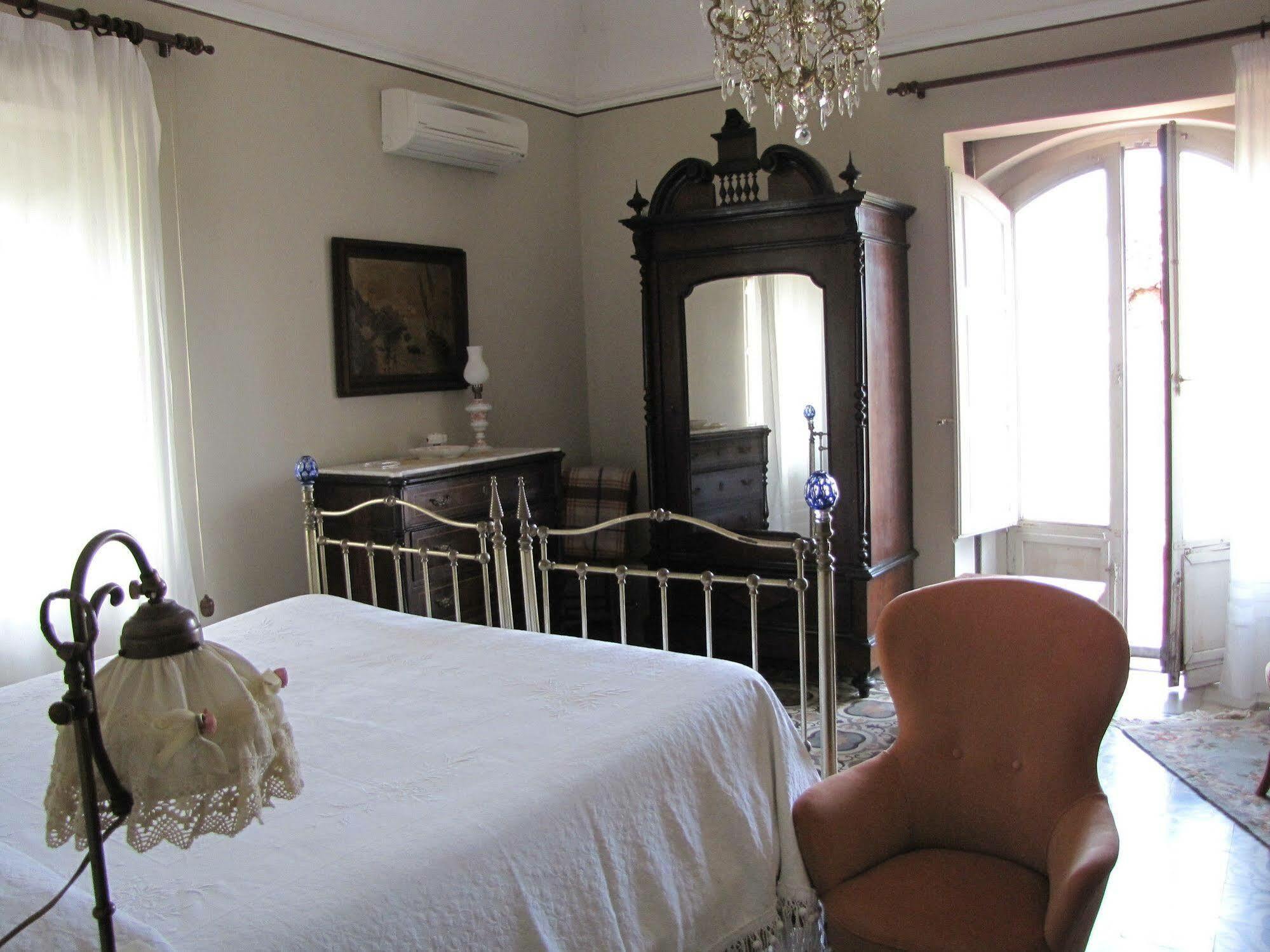 B&B Valle Allegra Гравина-ди-Катания Экстерьер фото